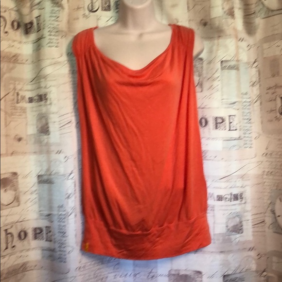 Yoga top - Picture 2 of 4